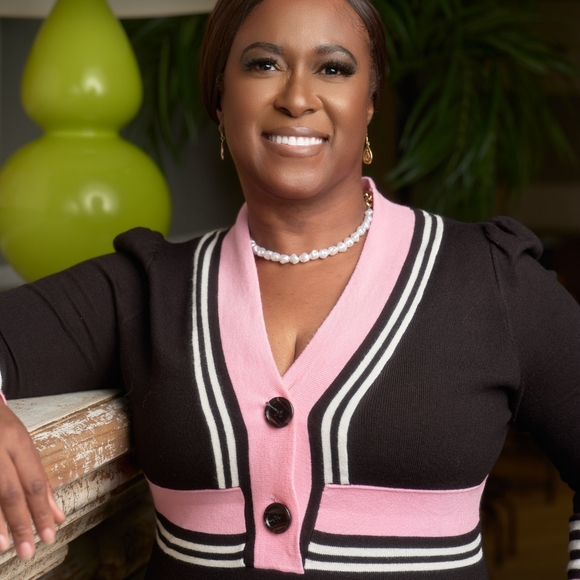 Meet your Posher, Rolanda - Picture 4 of 8